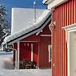 Faflik - Air Con And Own Sauna, Swedish House No 001
