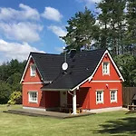 Faflik - Air Con And Own Sauna, Swedish House No 001 Hébergement de vacances *
