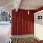 Hébergement de vacances Faflik - Air Con And Own Sauna, Swedish House No 001