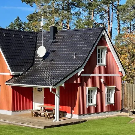 Faflik - Air Con And Own Sauna, Swedish House No 001 Дом отдыха