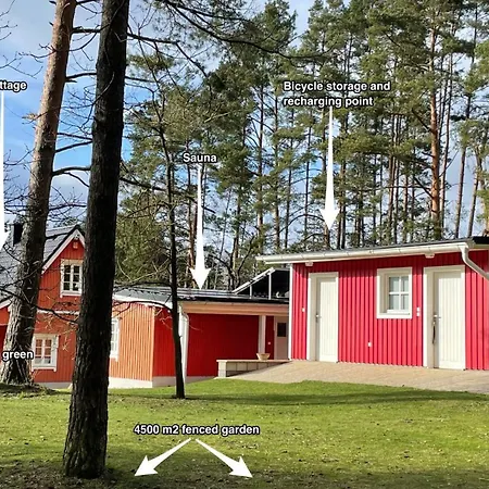Dom wakacyjny Faflik - Air Con And Own Sauna, Swedish House No 001 *