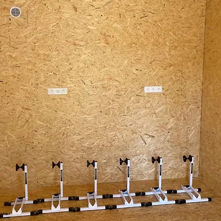 Faflik - Air Con And Own Sauna, Swedish House No 001