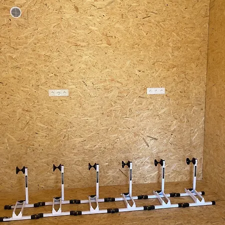 Faflik - Air Con And Own Sauna, Swedish House No 001